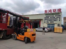 烈日炎炎，兩車(chē)東鴻環(huán)保設(shè)備發(fā)往福建
